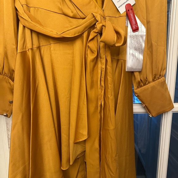 ✔️#69B/89B BNWT MAC DUGGAL DRESS IN MARIGOLD #70135 - Picture 6 of 10